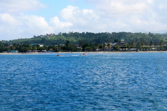 開曼群島公司年審的相關費用是多少？